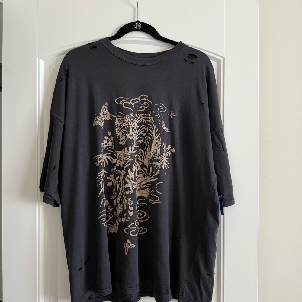 Short Sleeve Graphic Tee